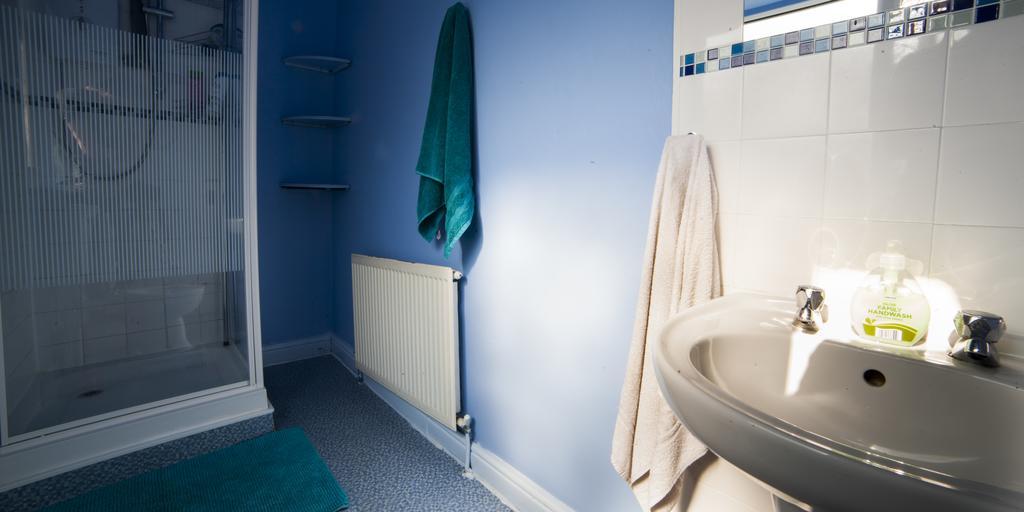 Russell Scott Backpackers - Sheffield Hostel Room photo