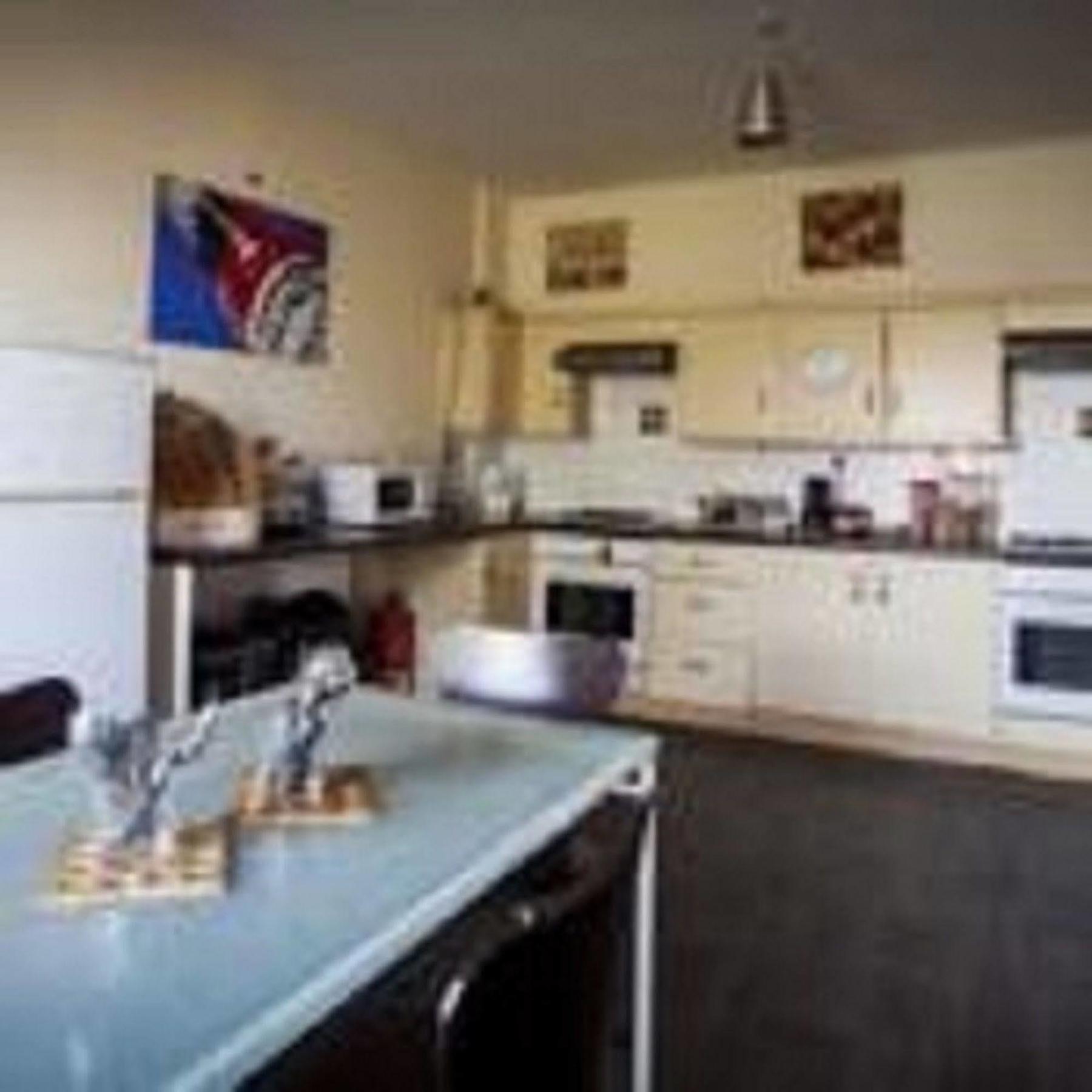 Russell Scott Backpackers - Sheffield Hostel Exterior photo